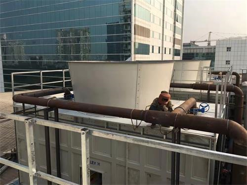 分享閉式冷卻塔在市場上備受追捧。(冷卻塔分幾大類)